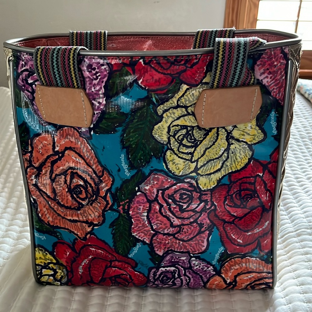 Consuela tote